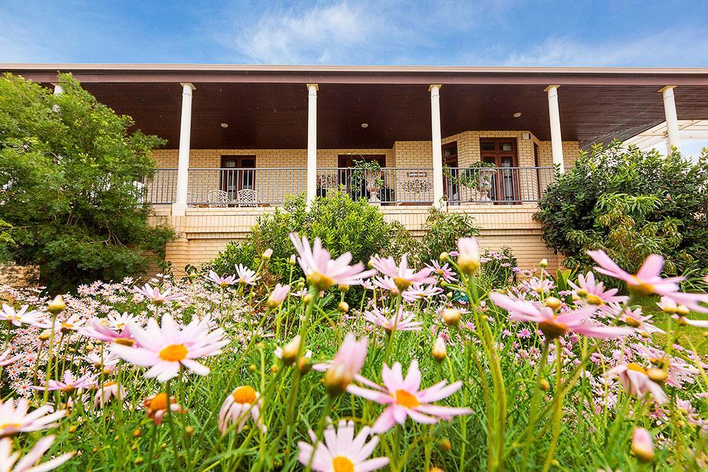 Fairway Manor Accommodation 노샘 외부 사진