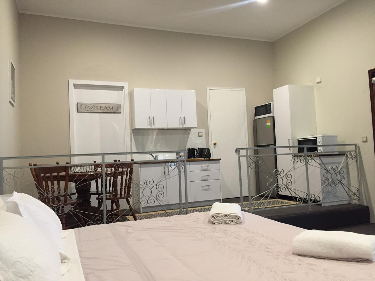 Fairway Manor Accommodation 노샘 외부 사진